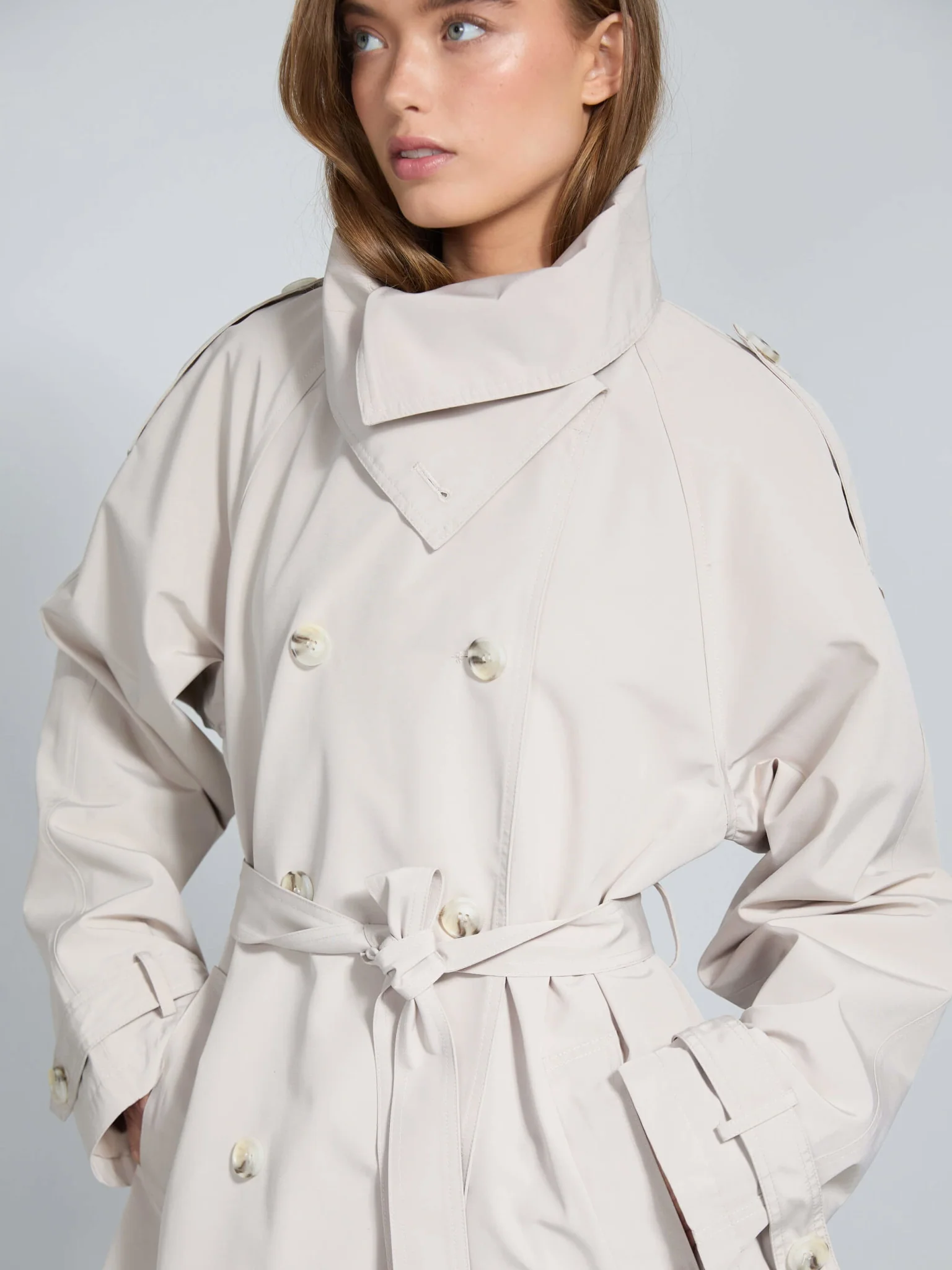 BELLO NYLON COAT - BEIGE - Image 5