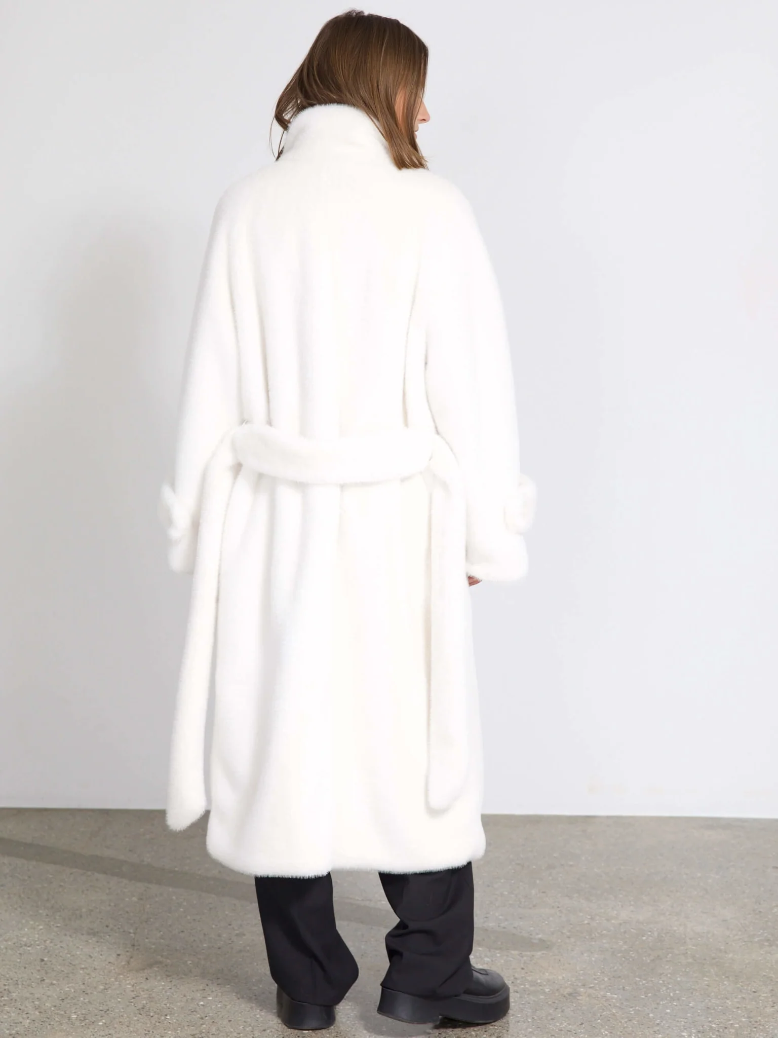 KELLY COAT - WHITE - Image 5